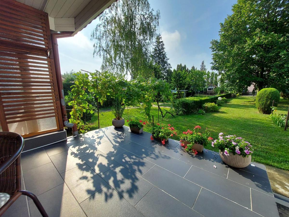 Titi Classic & Trendy Apartman Bük Екстериор снимка